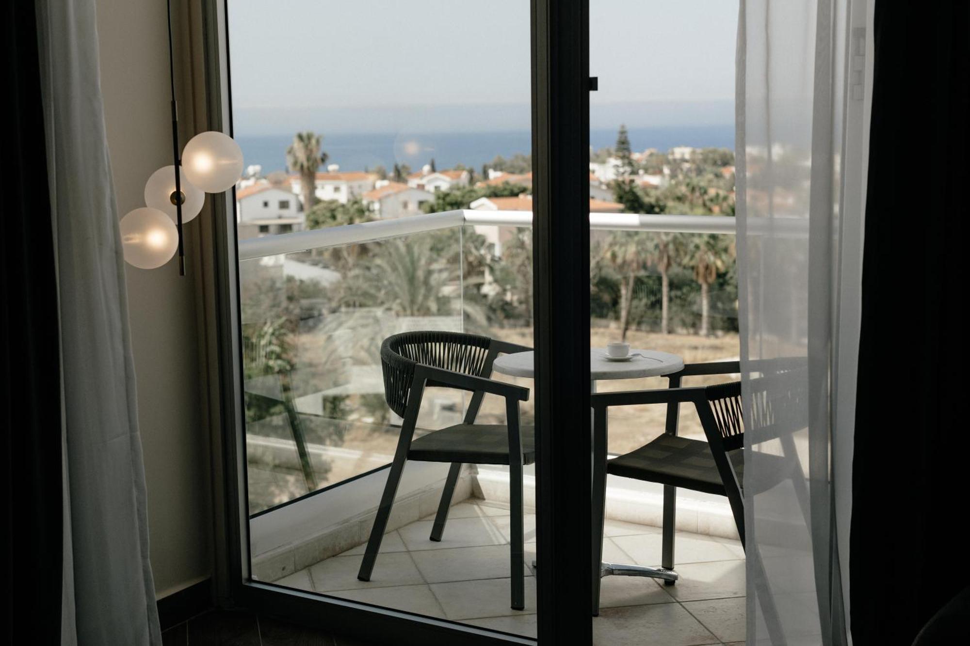 Cali Resort & Spa Designed For Adults By Louis Hotels Peyia Exterior photo